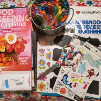 The Power of Visualization: 3 Reasons Creating a Dream Board Can Help You Achieve Your Goals & How to Make One